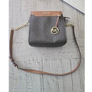Michael Kors Graham Small North South Messenger Bag Brown Gold Crossbody